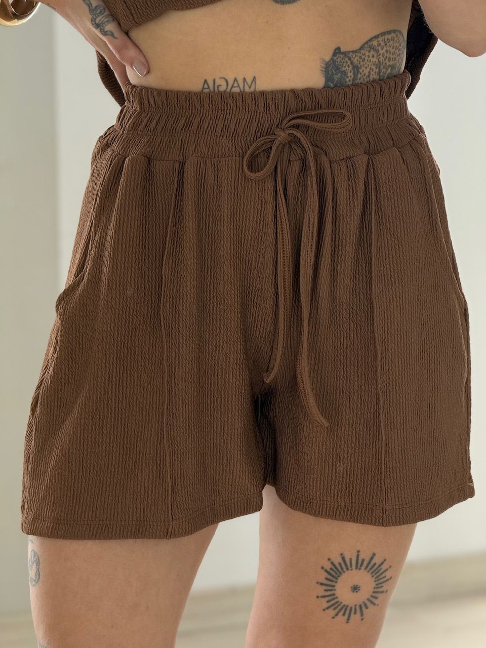 CONJUNTO LEAH CANELADO MARROM
