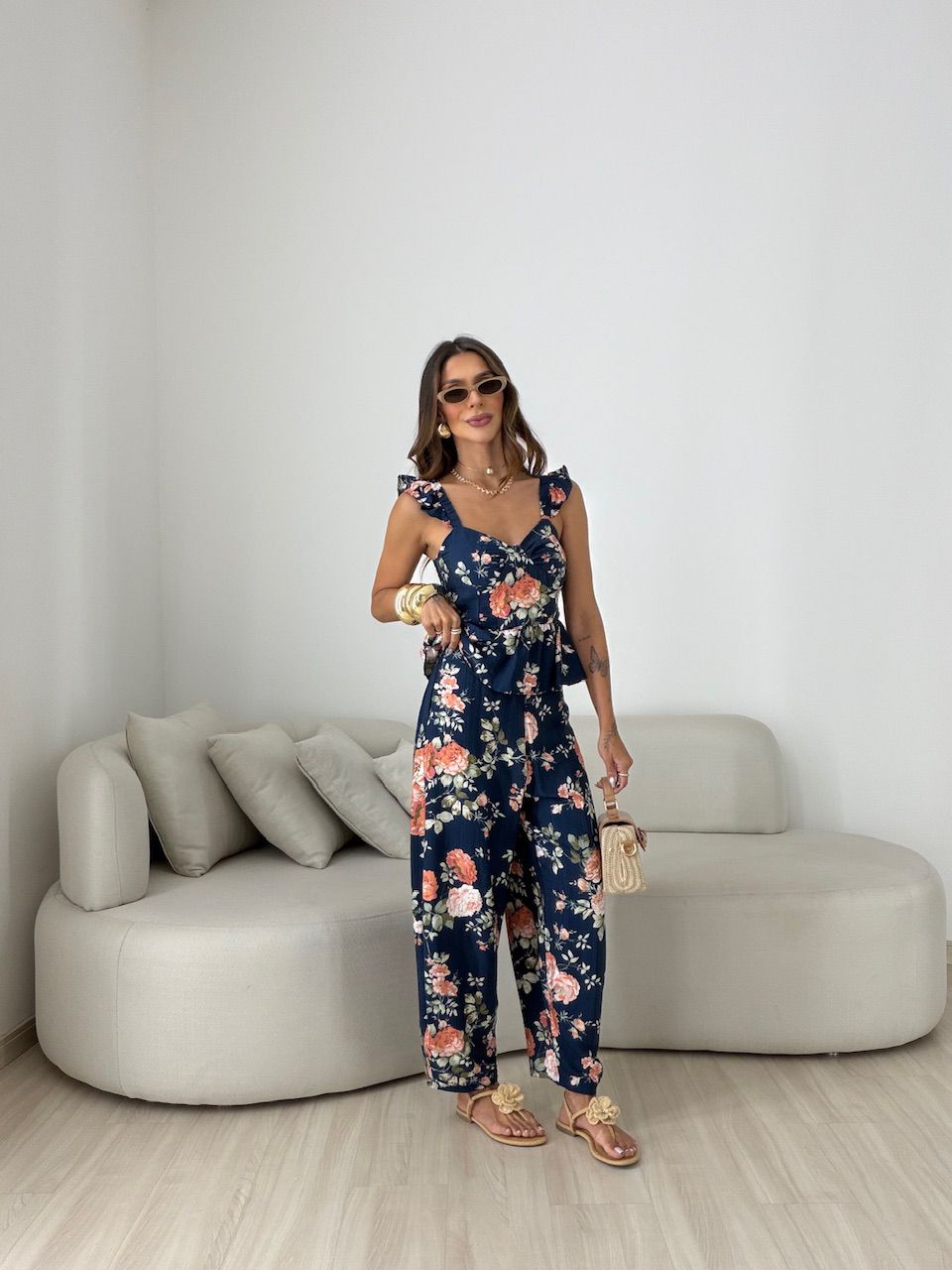 CONJUNTO MOANA FLORAL MARINHO