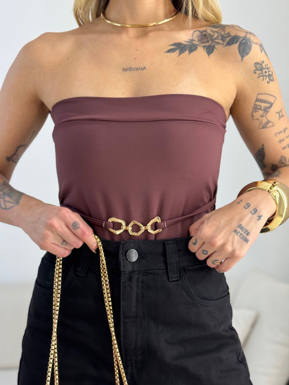 BODY KAREN TOMARA QUE CAIA CAFÉ