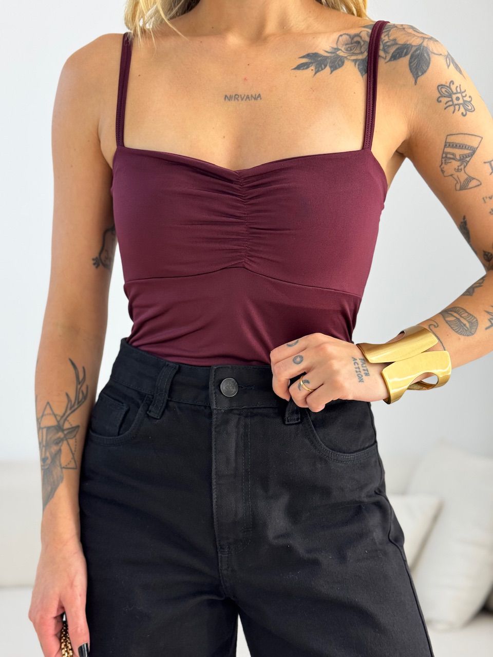 BODY LUANA ALCINHA VINHO