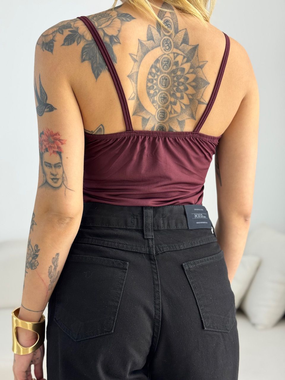 BODY LUANA ALCINHA VINHO