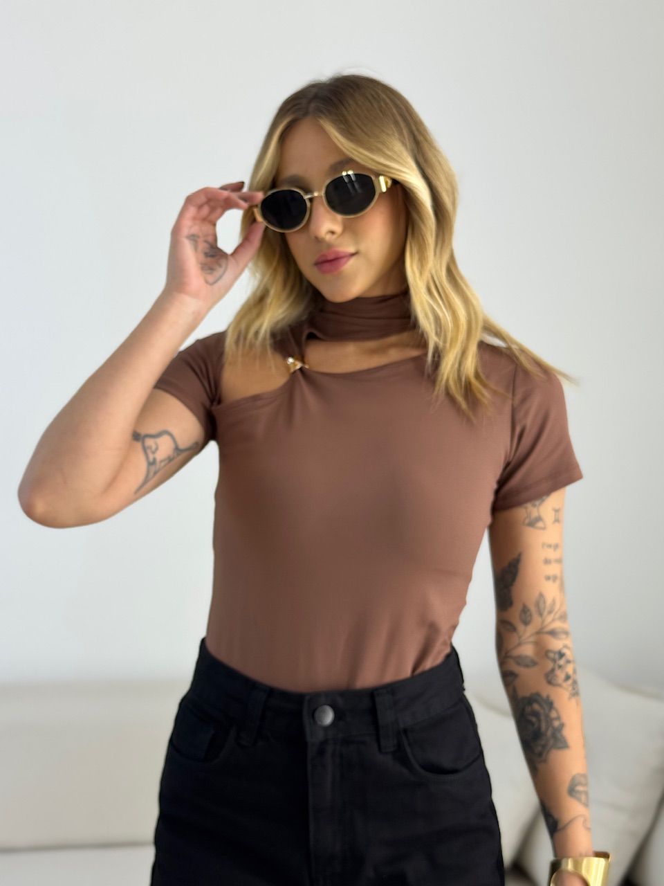 BODY MARINA MANGUINHA METAL MARROM