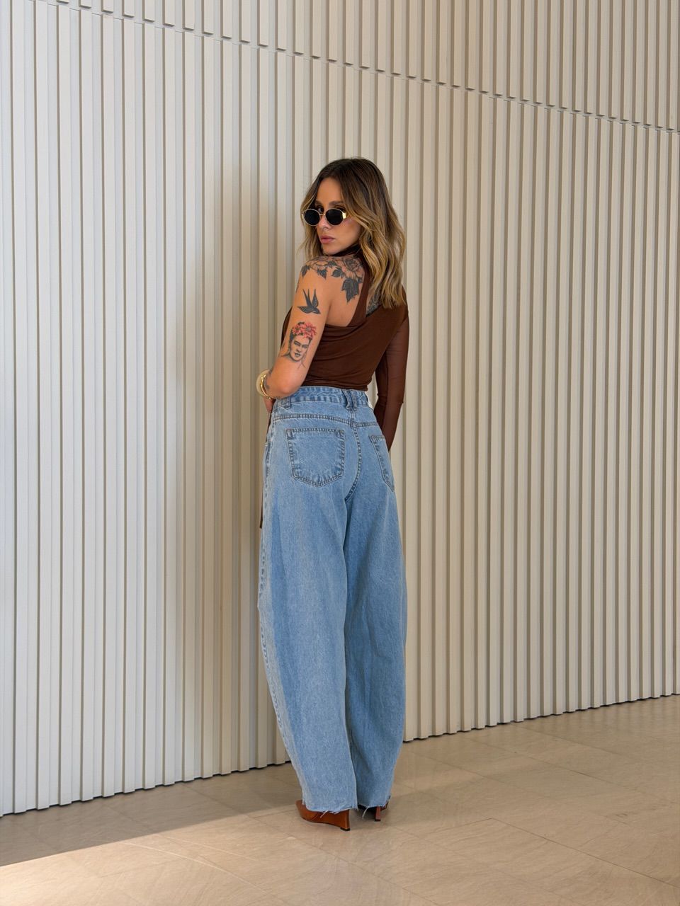 BLUSA CECÍLIA NULA MANGA MARROM