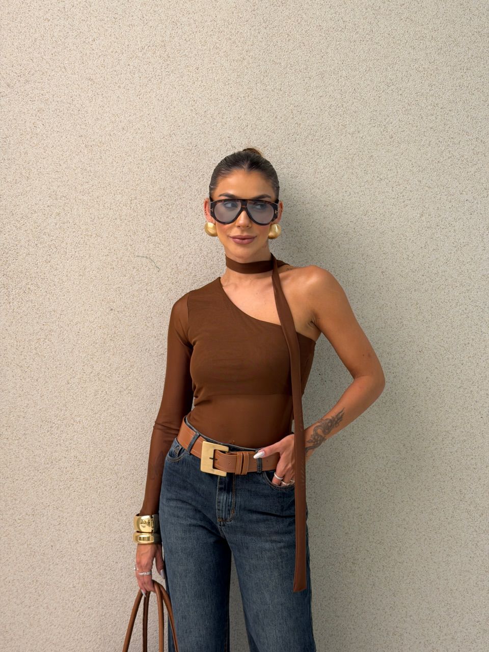 BLUSA CECÍLIA NULA MANGA MARROM - 0075470054 - CAROLLA FERRARO