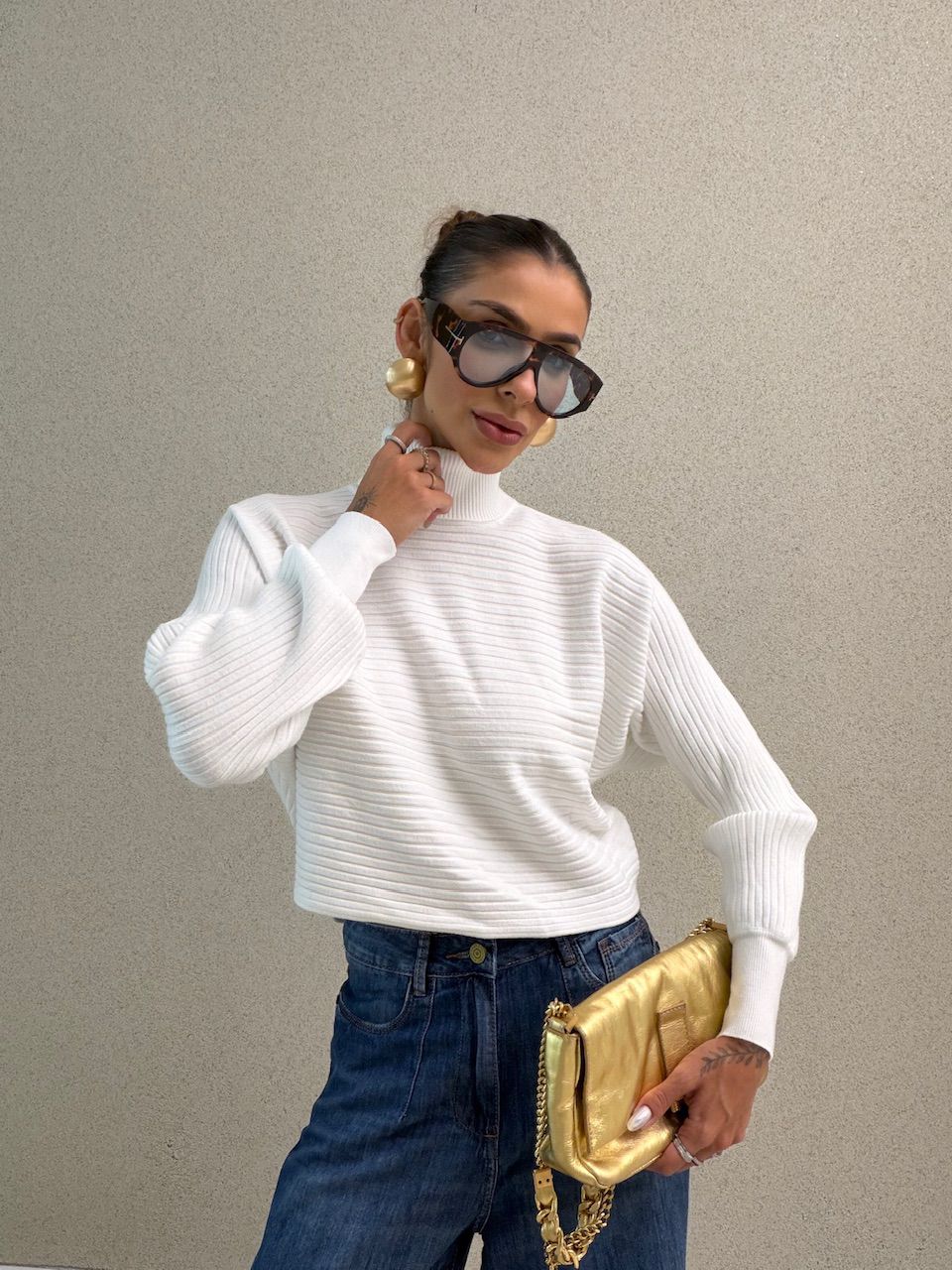 TRICOT DANIELA GOLA ALTA OFF - 0075380048 - CAROLLA FERRARO