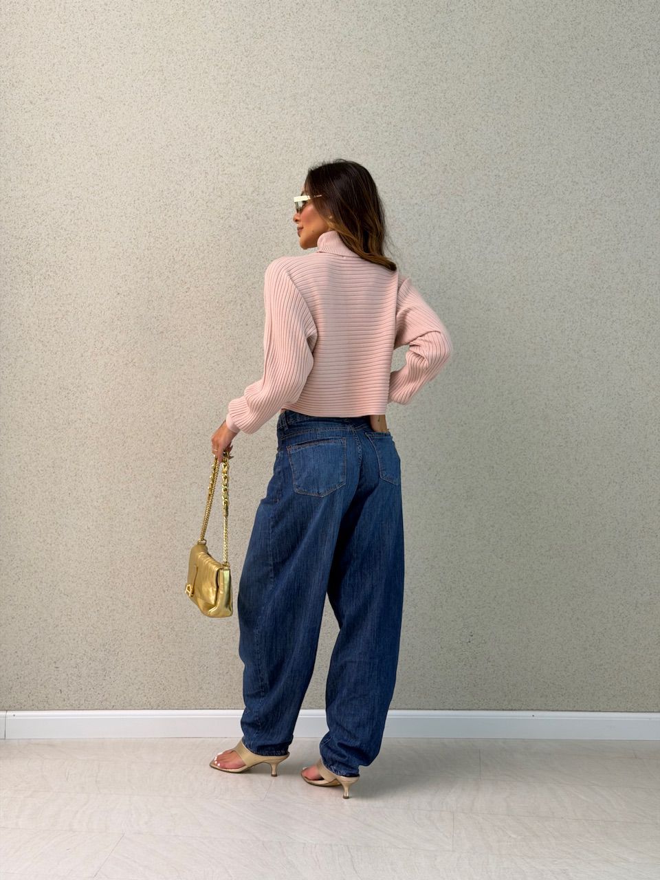 TRICOT DANIELA GOLA ALTA ROSA