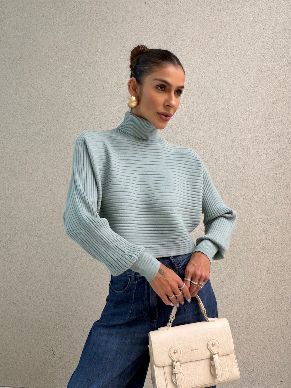 TRICOT DANIELA GOLA ALTA VERDE