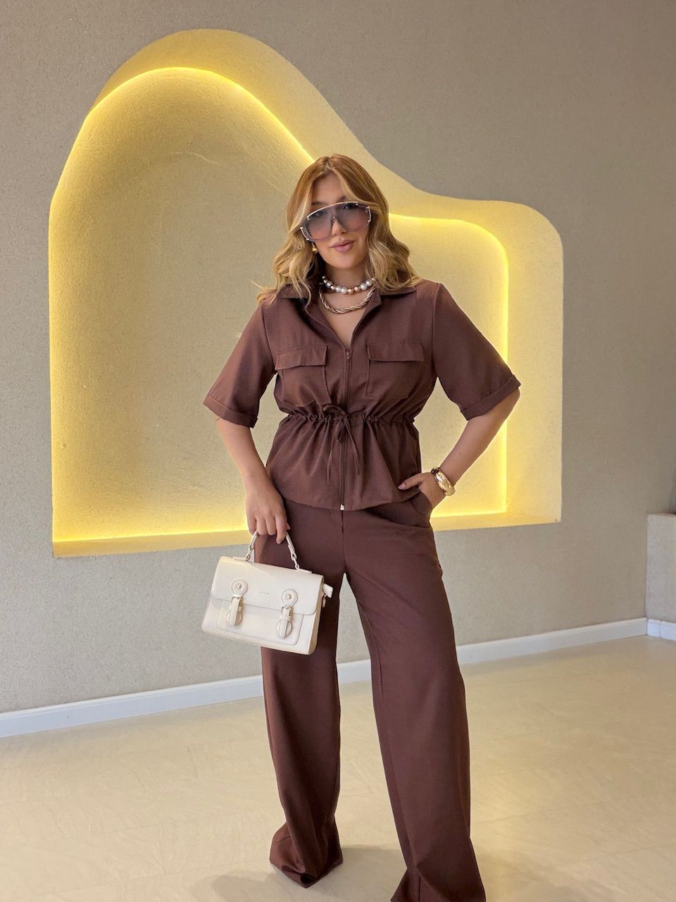 CONJUNTO GRAZI BLUSA CALÇA MARROM