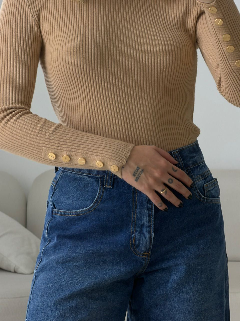 TRICOT FLAVIANA BOTÕES NUDE