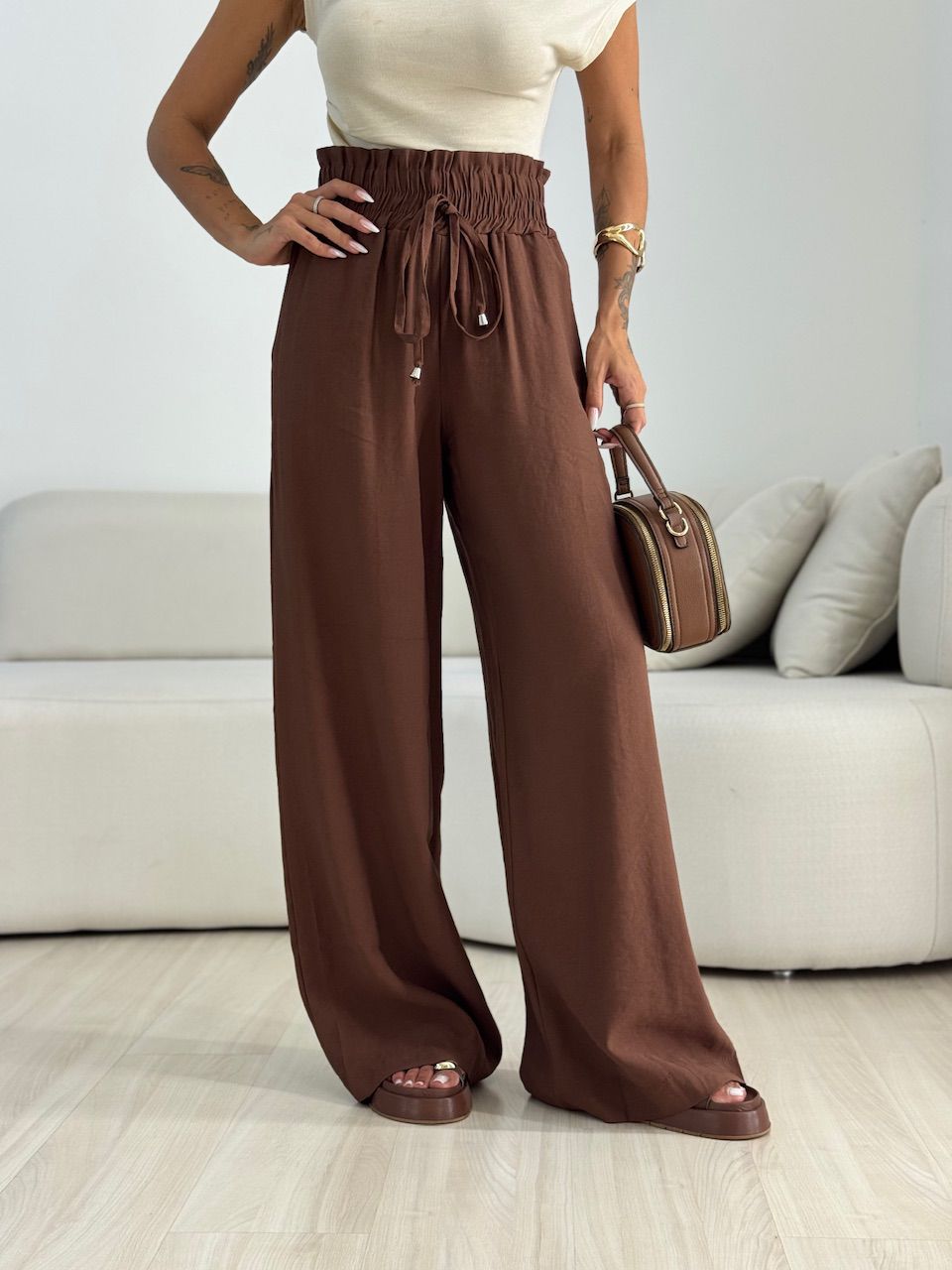 CALÇA MEL LASTEX MARROM - 0070240054 - CAROLLA FERRARO