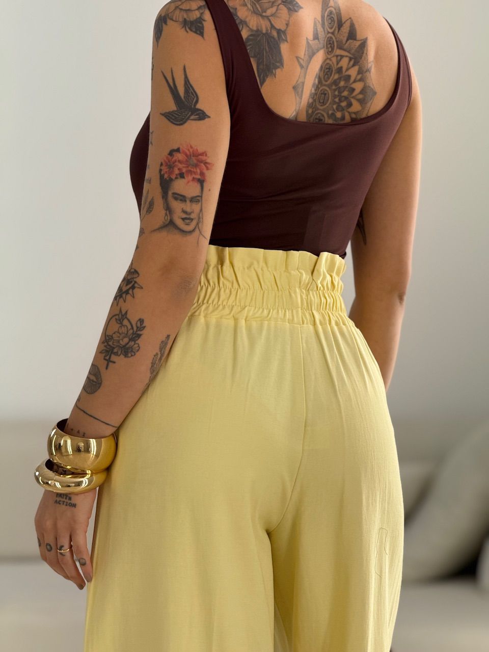 CALÇA MEL LASTEX YELLOW BUTTER