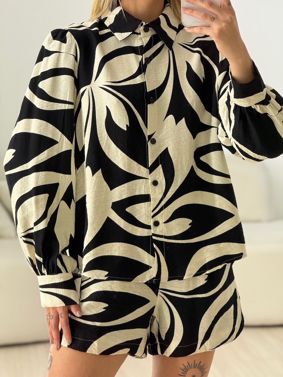 CONJUNTO LOLA ESTAMPADO PRETO