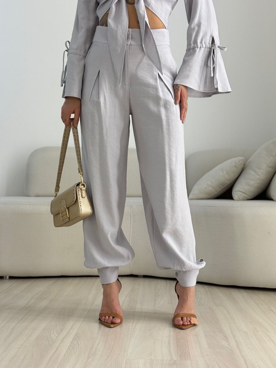 CONJUNTO MADONNA AMARRAÇÃO CINZA