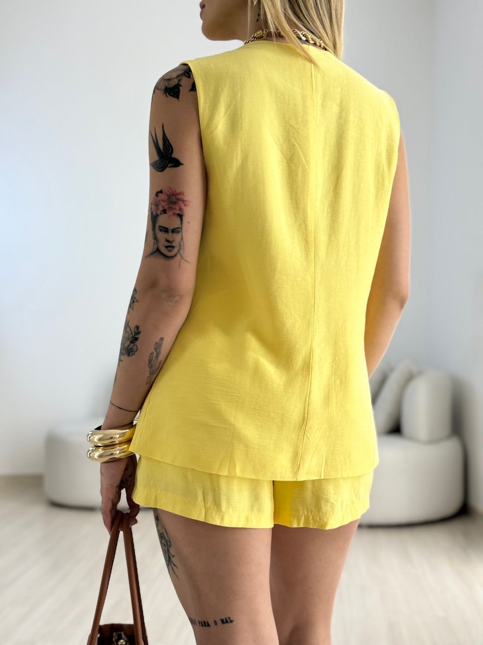 CONJUNTO NANY COLETE SHORT AMARELO