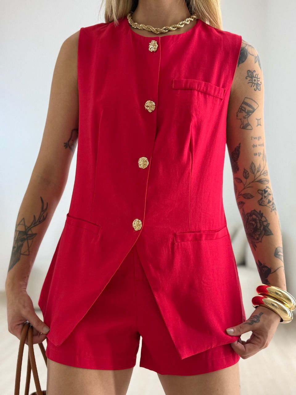 CONJUNTO NANY COLETE SHORT VERMELHO
