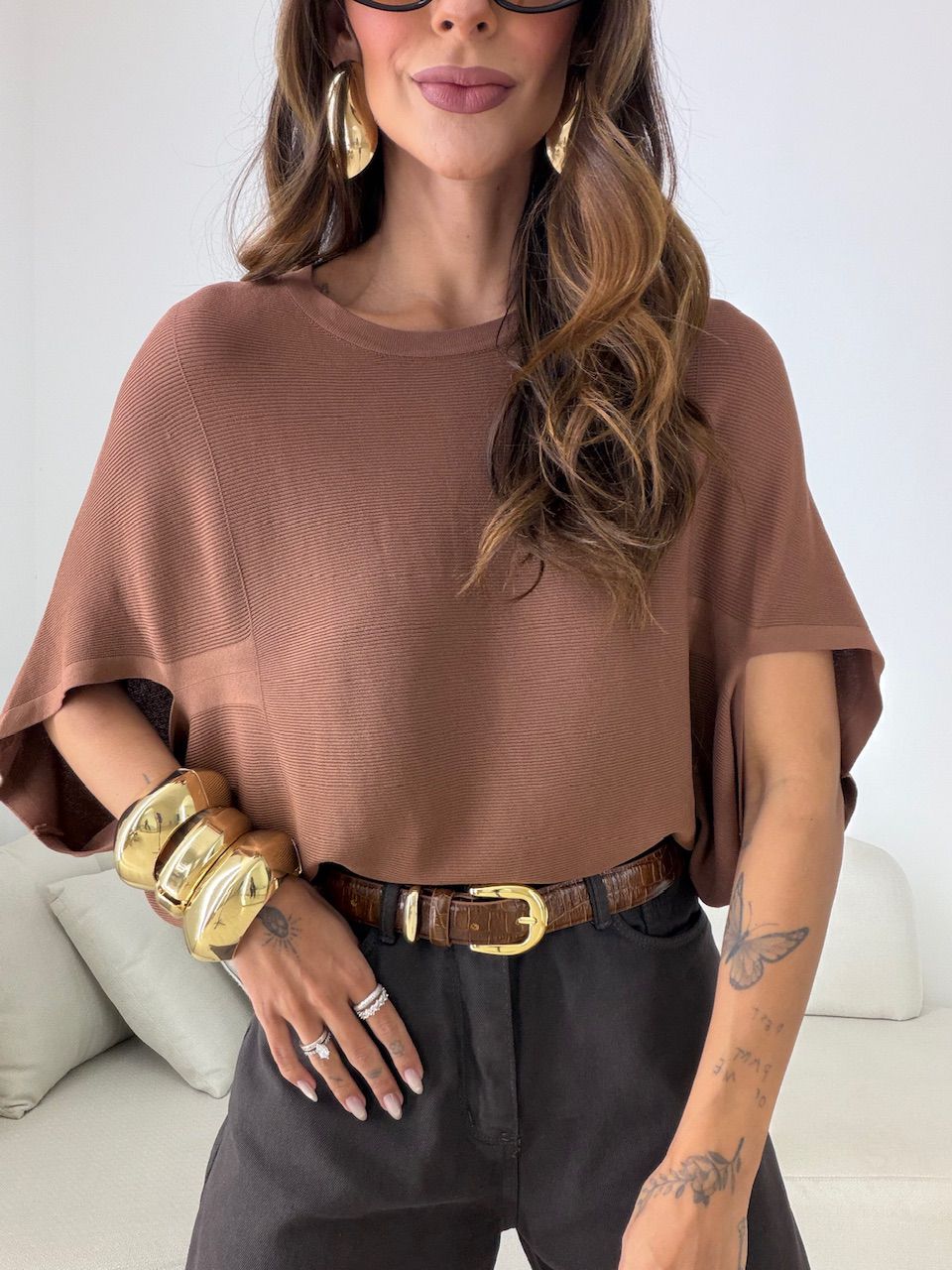 BLUSA GIANA MANGA MORCEGO MARROM