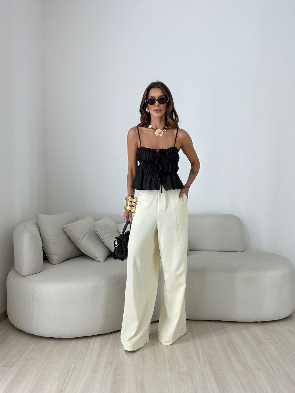 BLUSA KÁTIA ALCINHA PRETA