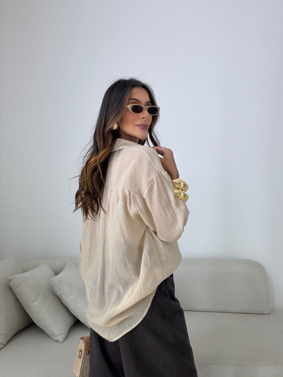 CAMISA BERENICE LISA AREIA
