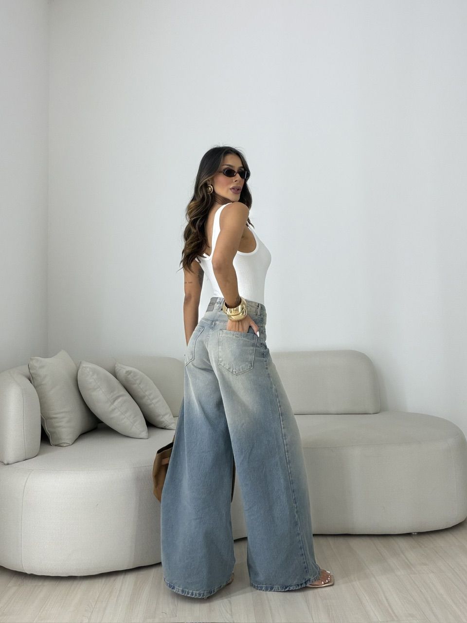 CALÇA ANNE WIDE SUJINHA