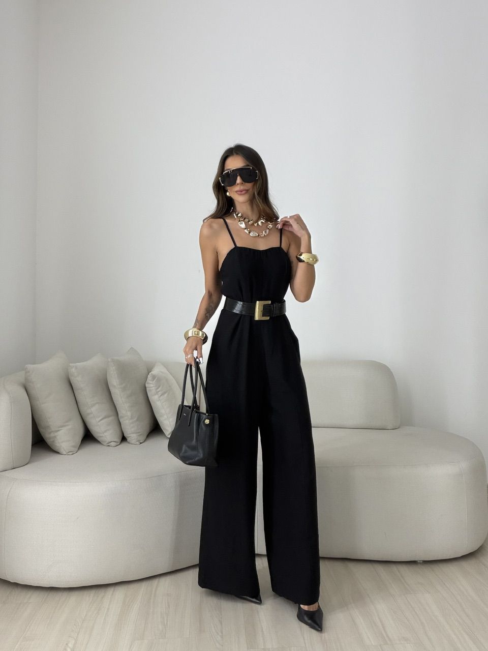 MACACÃO BÁRBARA BOLSOS PRETO