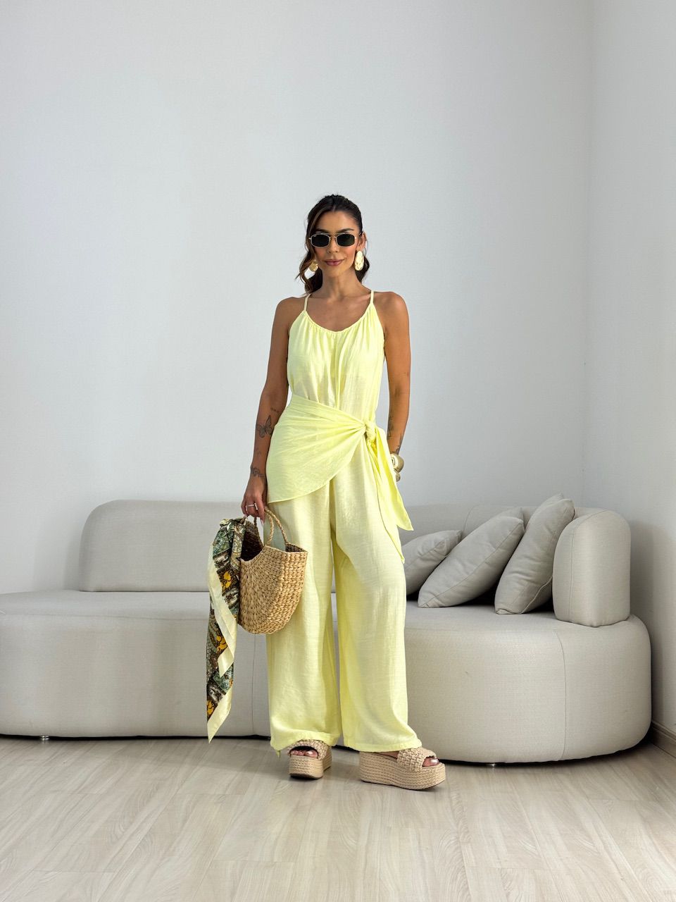 MACACÃO FRAN LENÇO AMARELO - 0070310111 - CAROLLA FERRARO