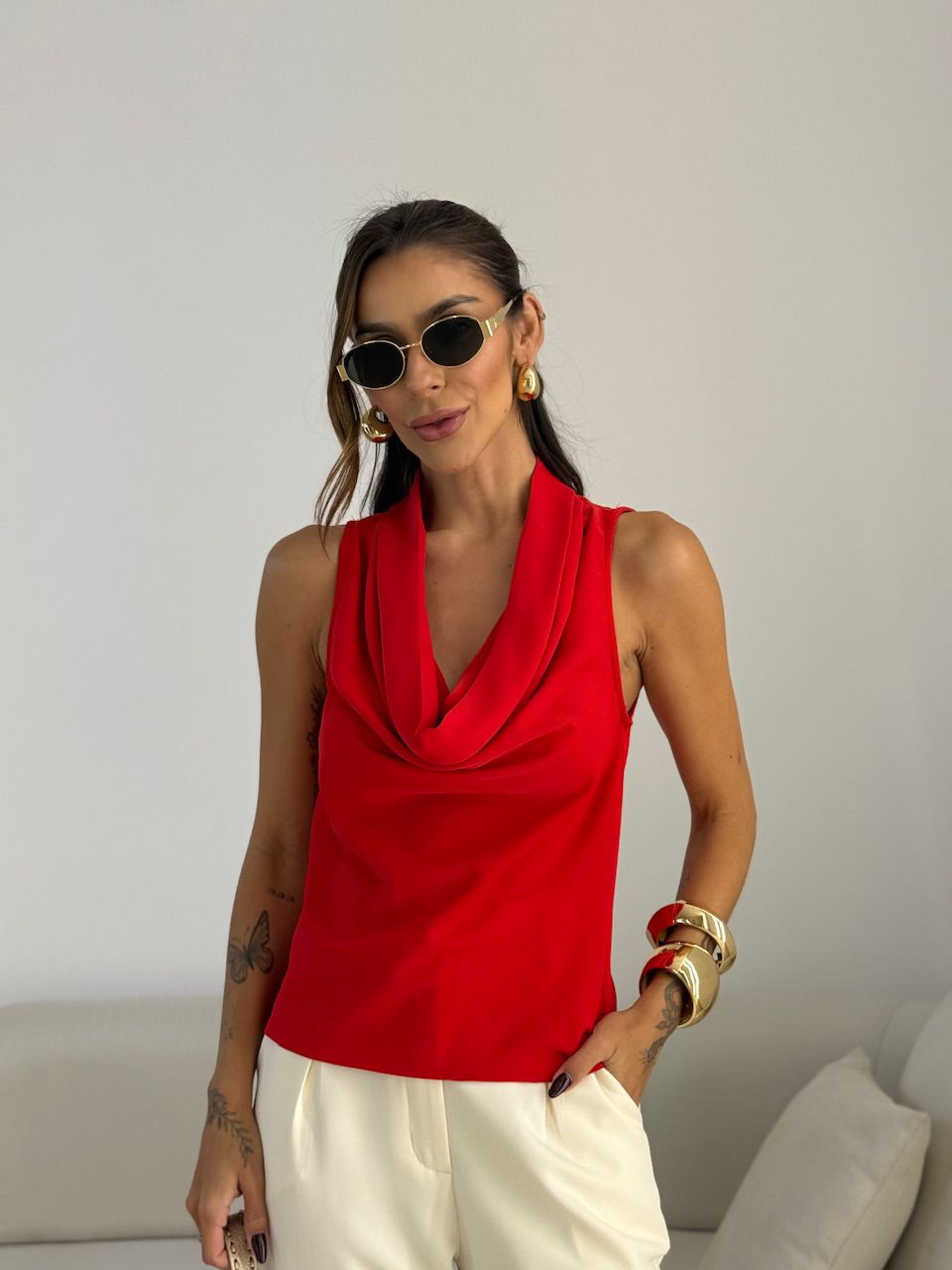 BLUSA RITA DECOTE VERMELHO