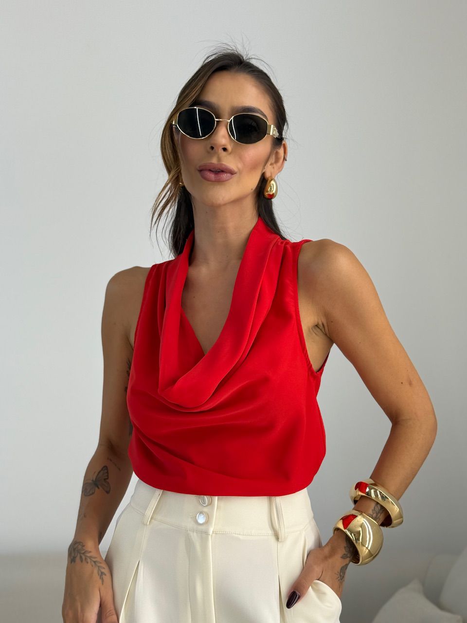 BLUSA RITA DECOTE VERMELHO