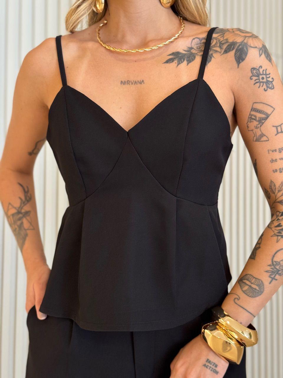 CONJUNTO CLARA SHORT PRETO