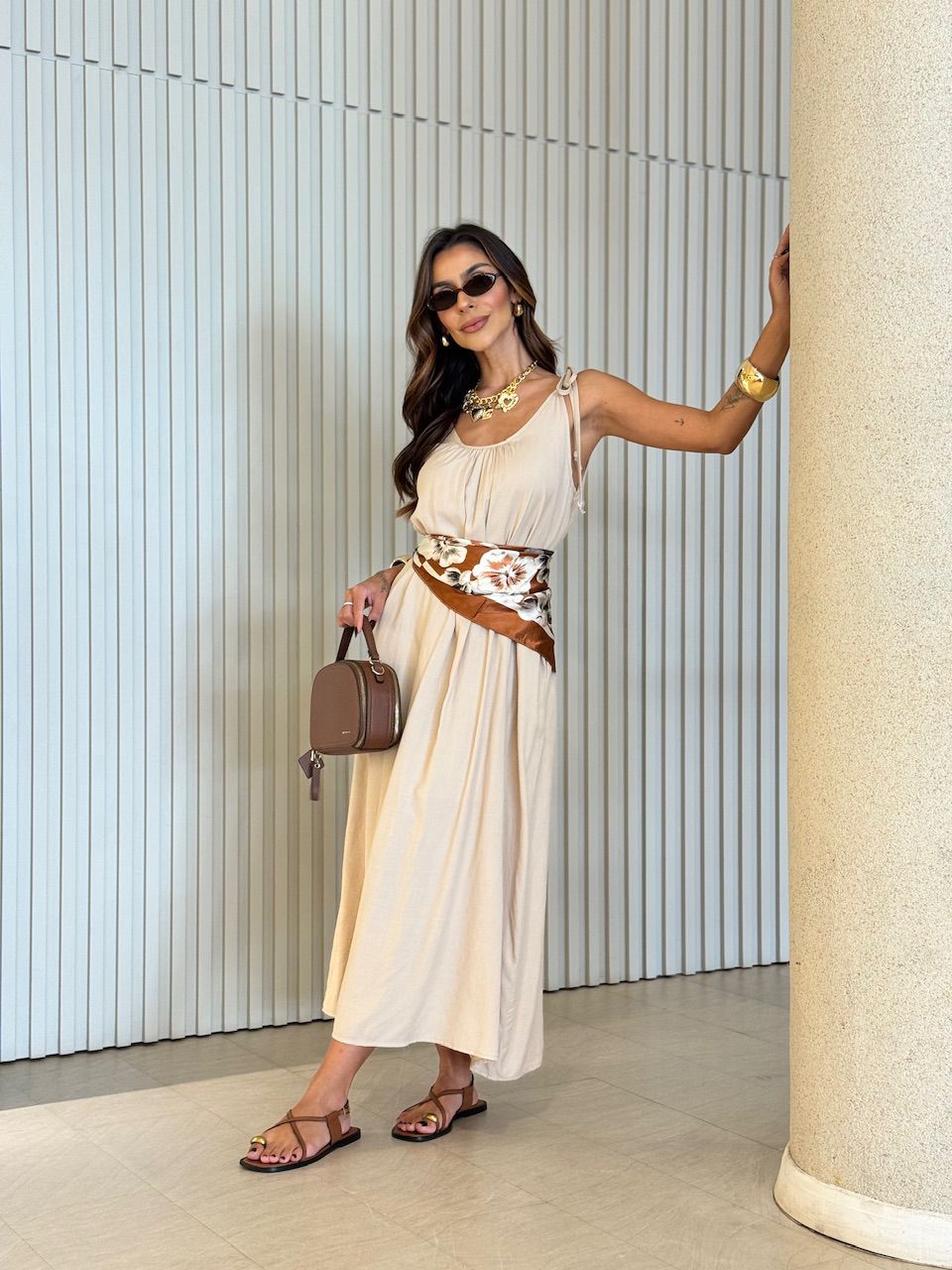 VESTIDO SAMANTA ALÇA AREIA