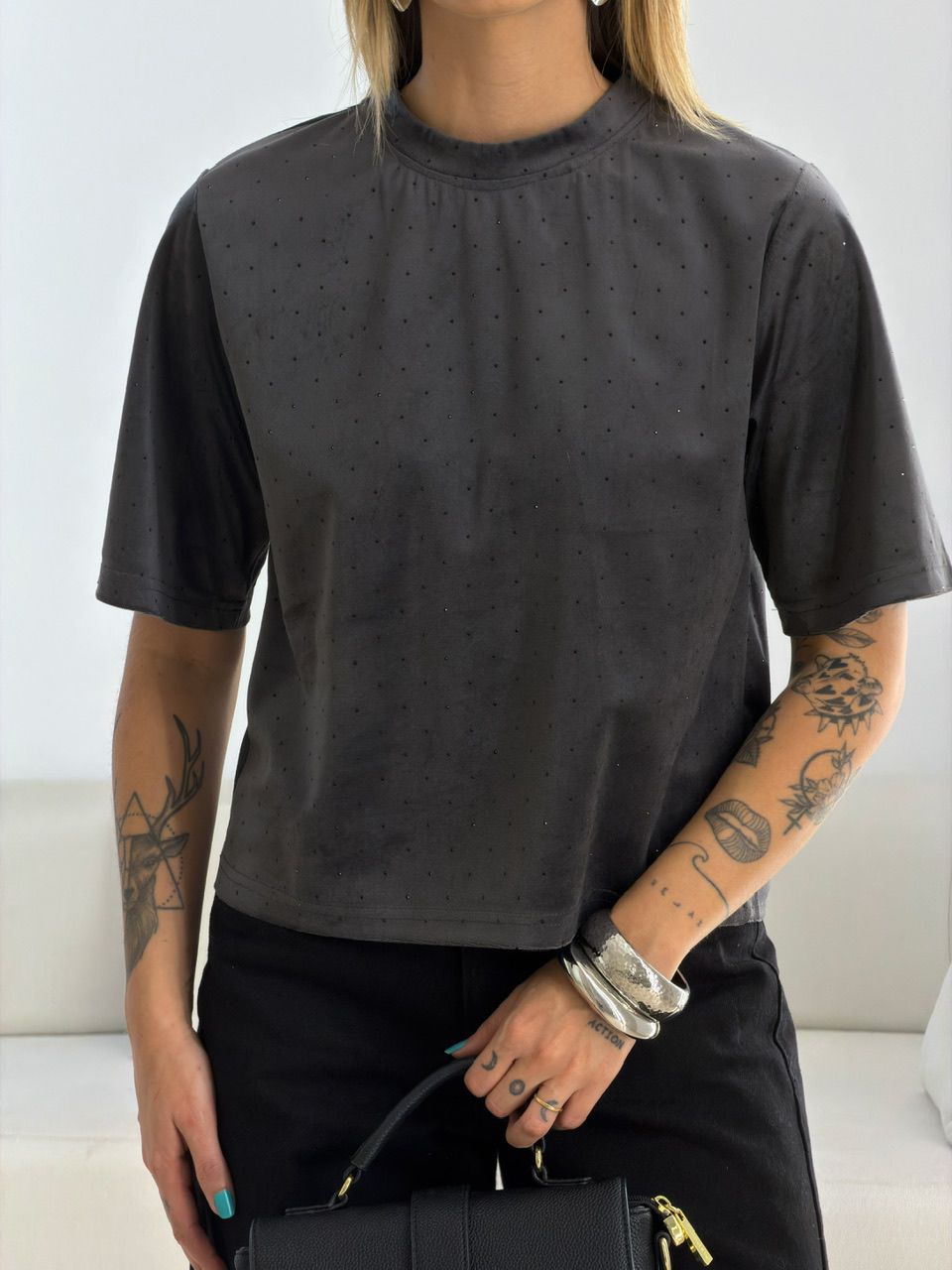 BLUSA CLARICE AVELUDADA CHUMBO