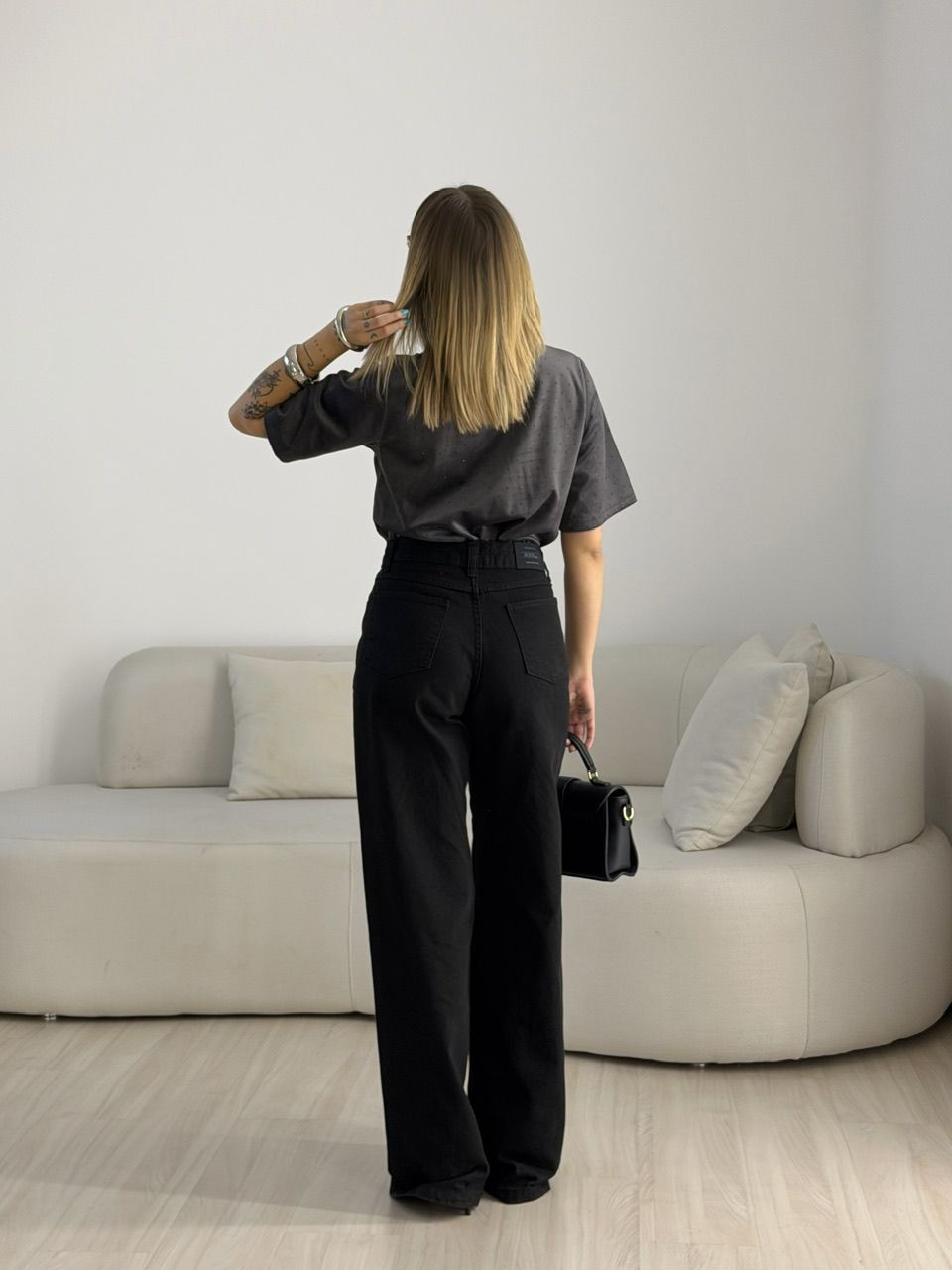 BLUSA CLARICE AVELUDADA CHUMBO