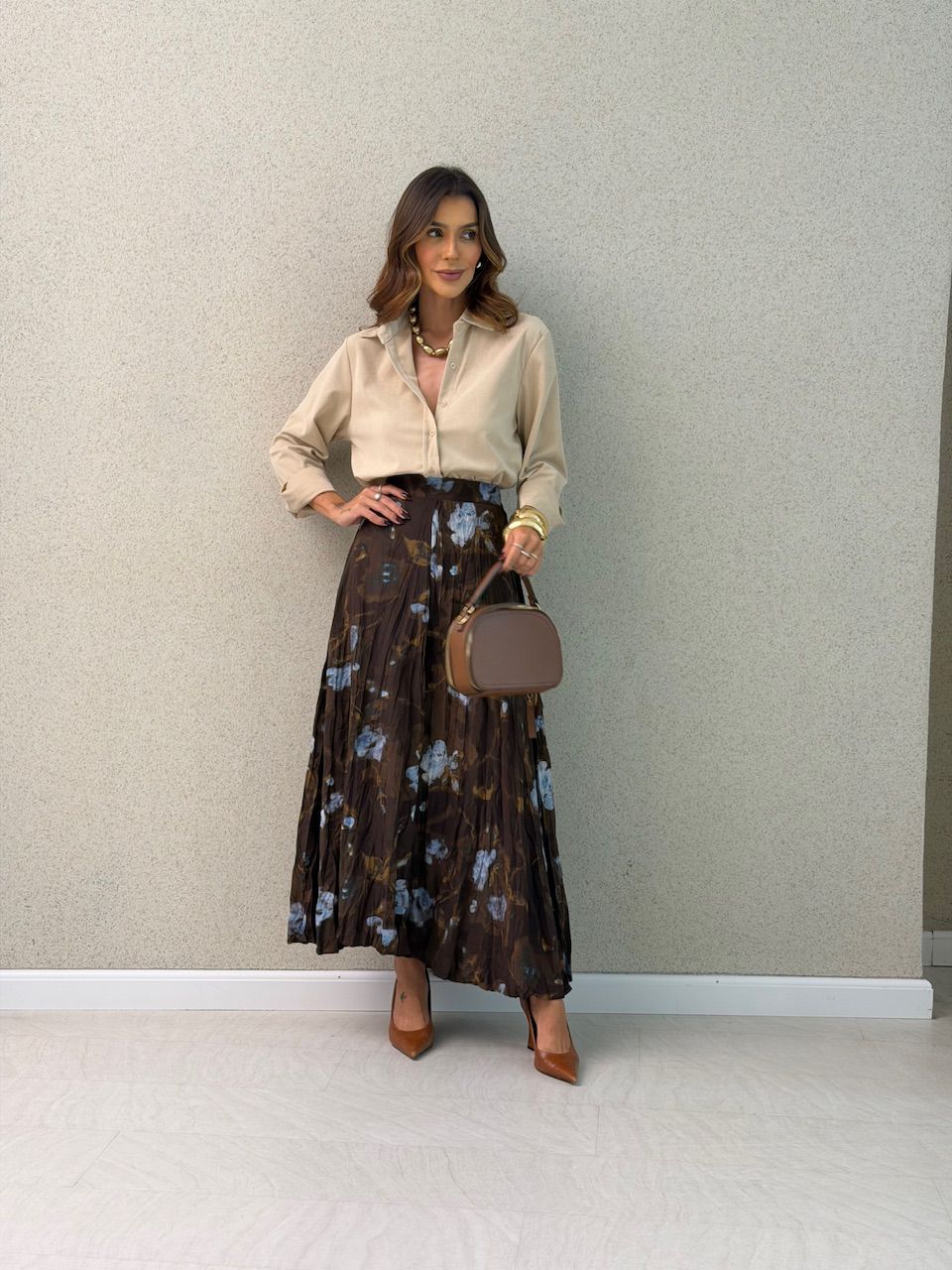 CAMISA THAYNÁ COTELÊ AREIA