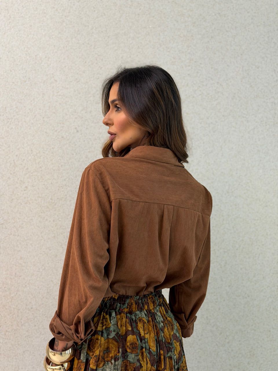 CAMISA THAYNÁ COTELÊ MARROM