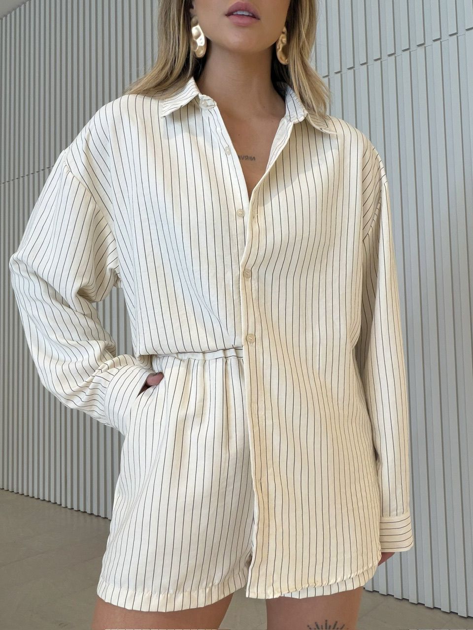 CONJUNTO ALESSANDRA RISCA DE GIZ CREME