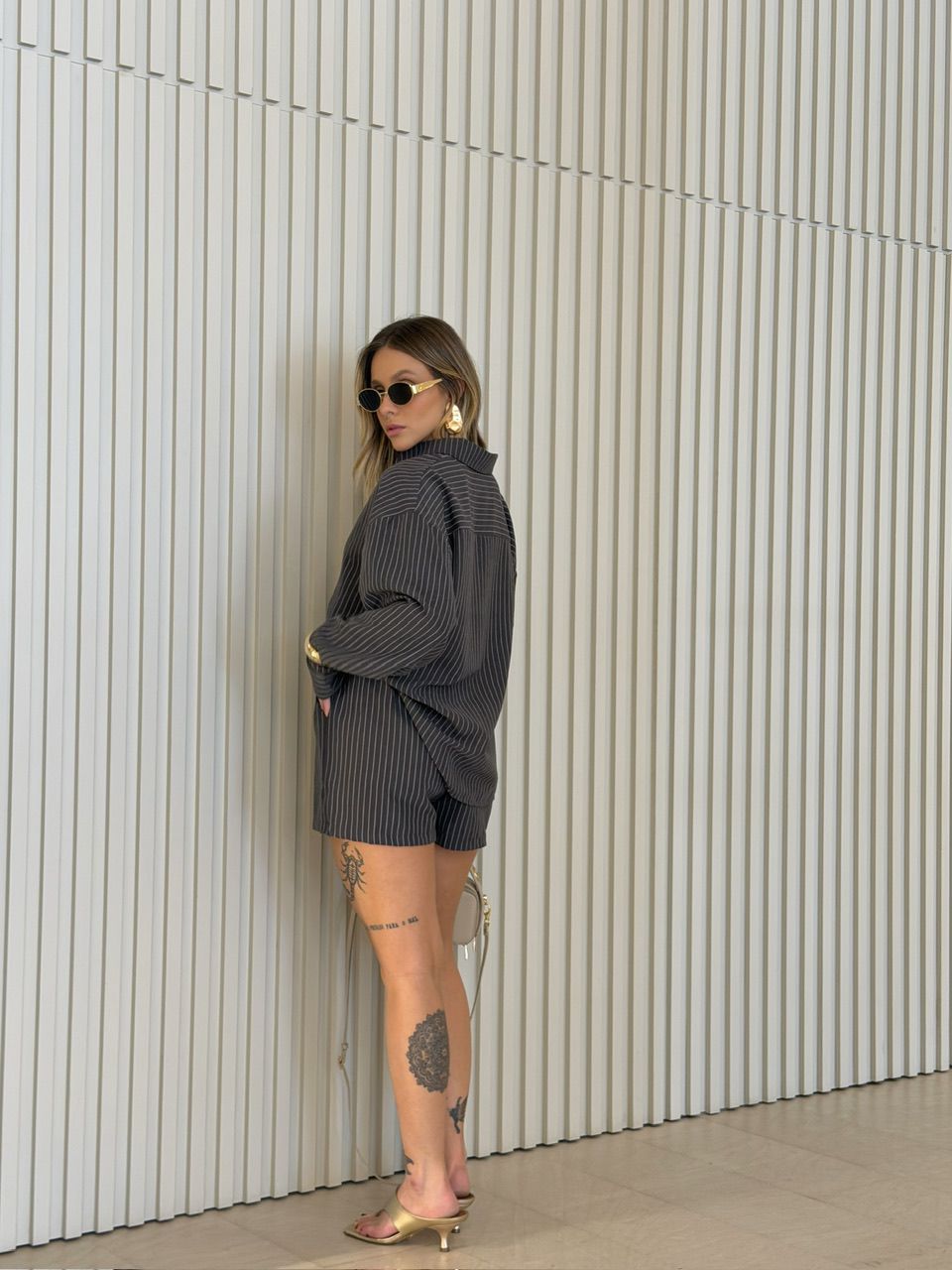 CONJUNTO ALESSANDRA RISCA DE GIZ GRAFITE