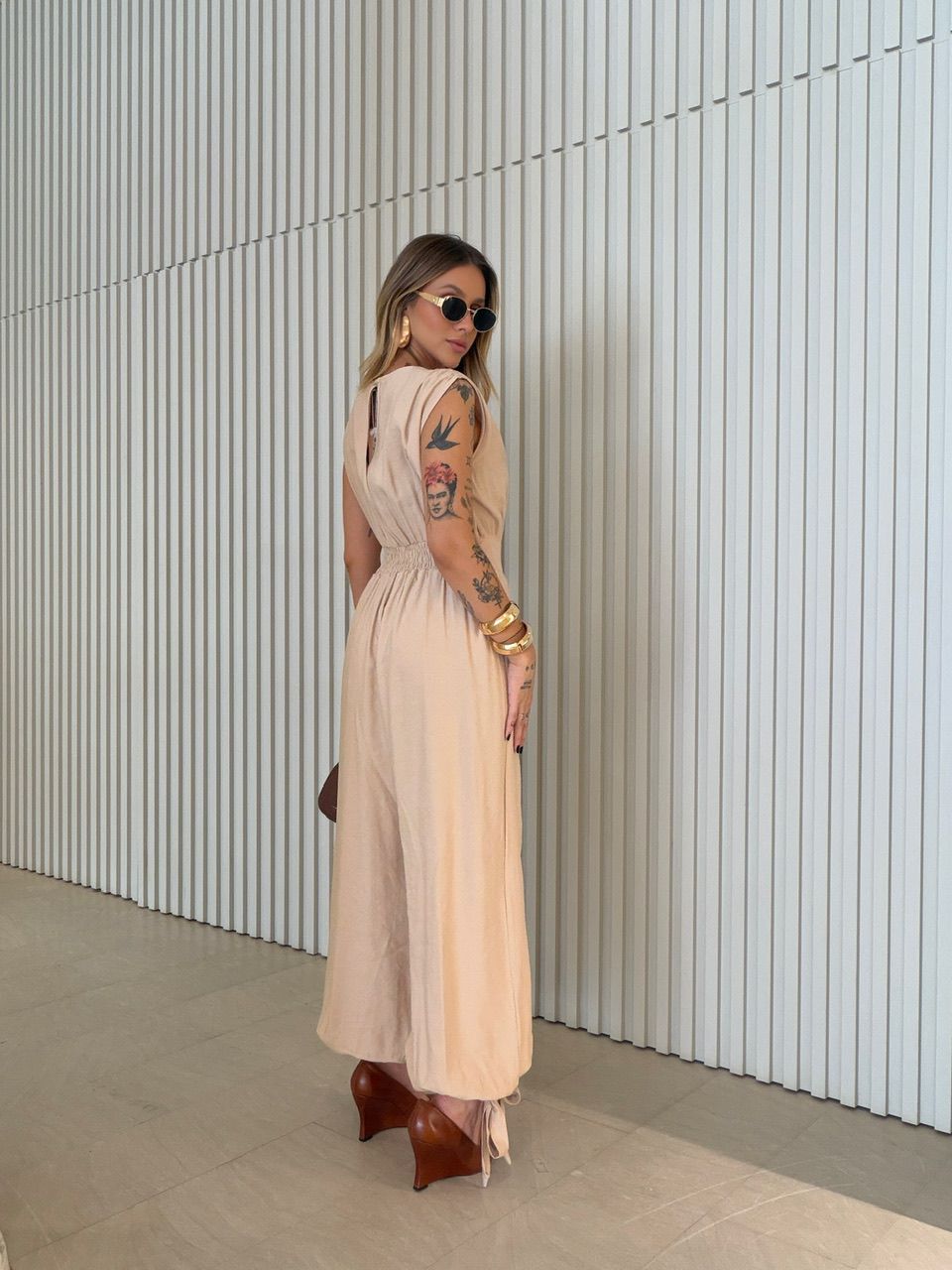 MACACÃO LIDIANE ALADIM AREIA