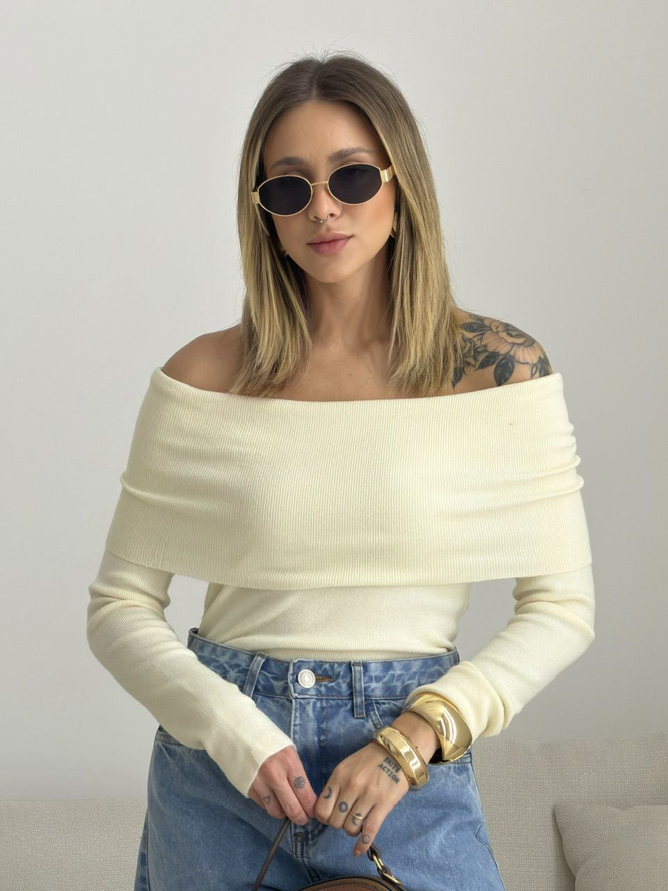 BLUSA ANA VITÓRIA OMBRO A OMBRO MARFIM - 007619005... - CAROLLA FERRARO