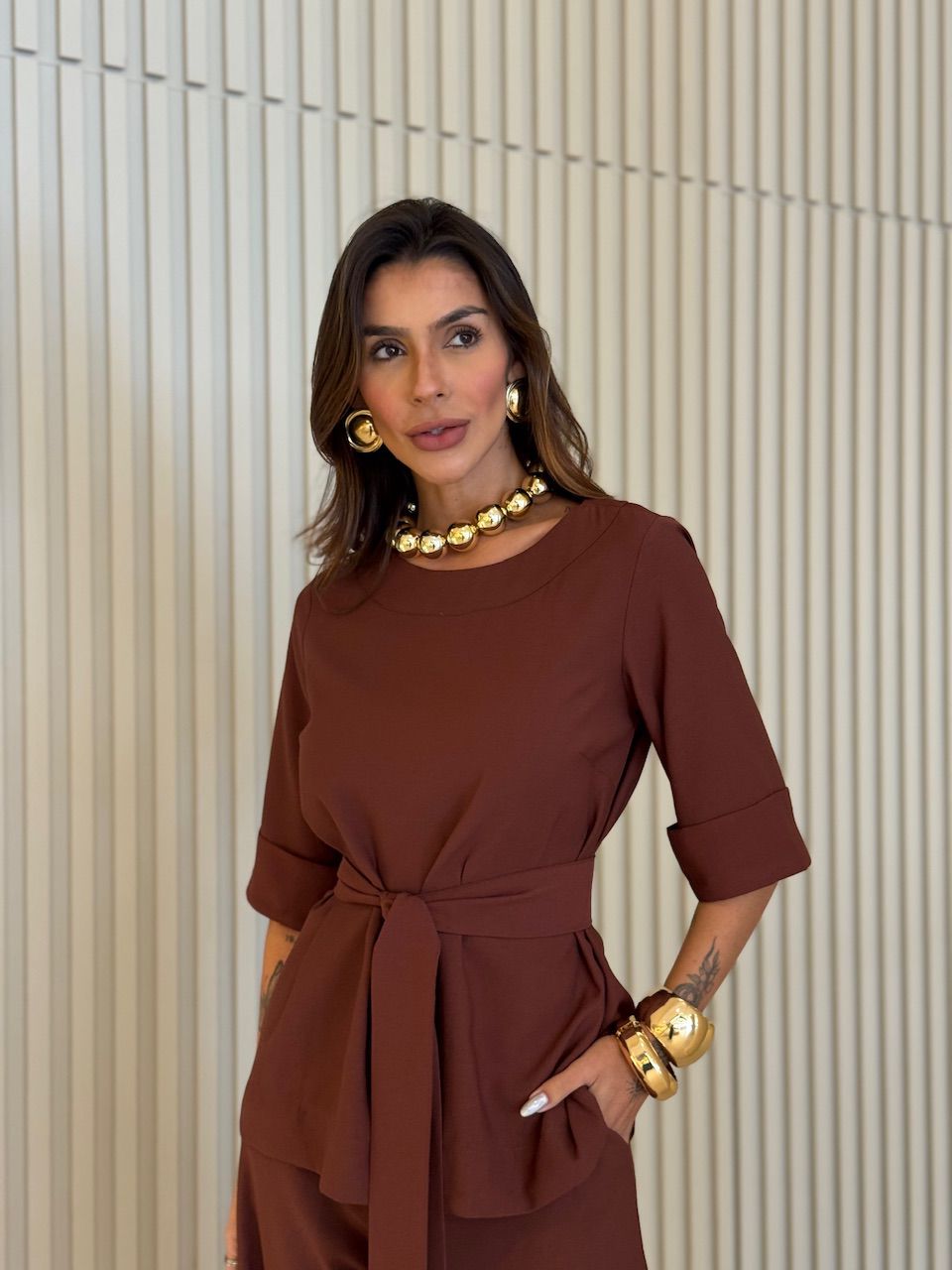 CONJUNTO ISABELA BLUSA CALÇA MARROM