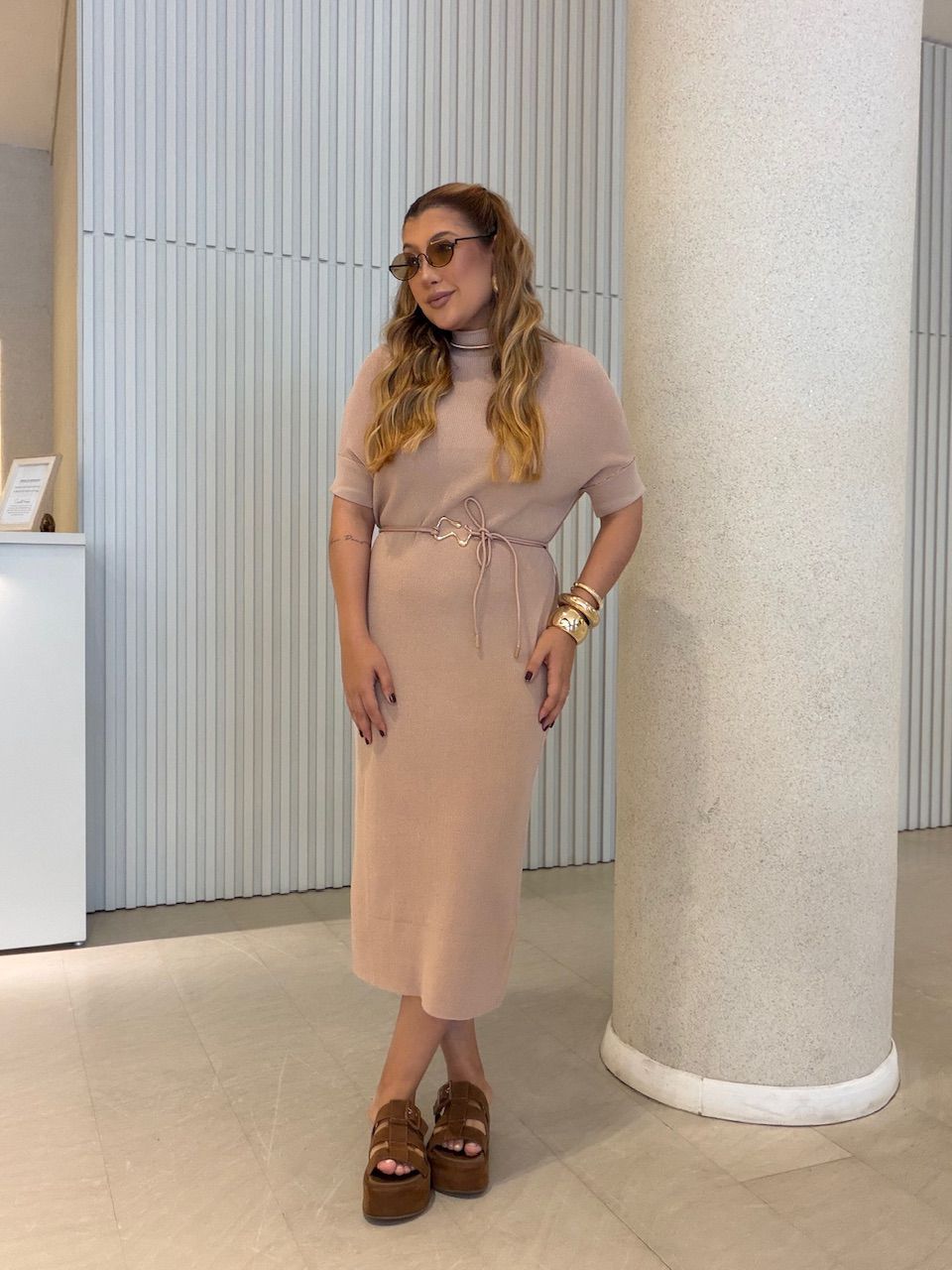 VESTIDO CINARA TRICOT AREIA