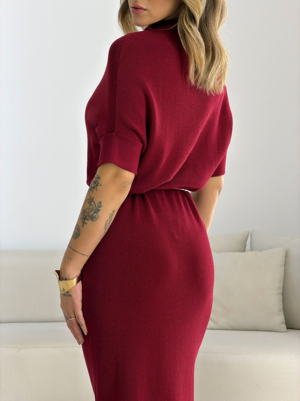 VESTIDO CINARA TRICOT VINHO