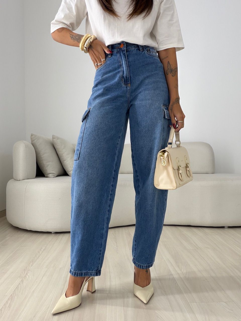 CALÇA CRISTINA CARGO JEANS MÉDIO - 0078100423 - CAROLLA FERRARO