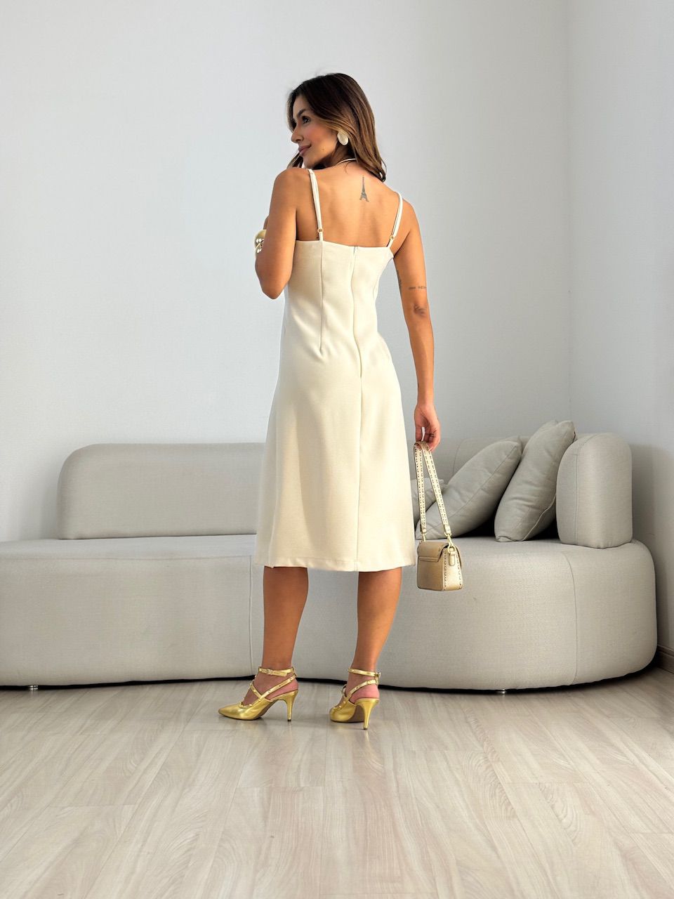 VESTIDO MARIA CLARA BÁSICO AREIA