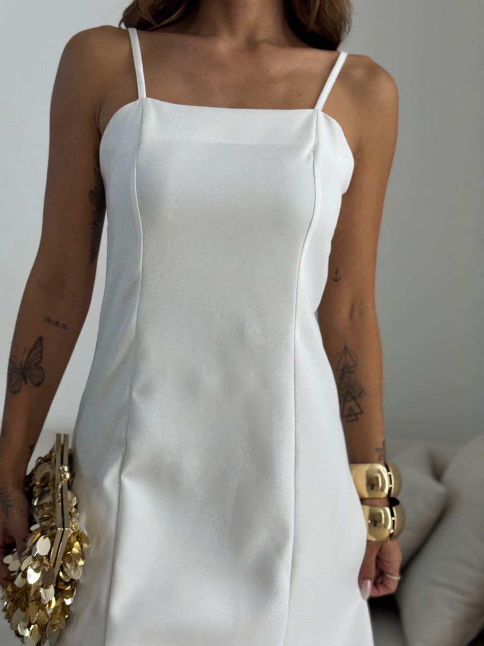 VESTIDO MARIA CLARA BÁSICO OFF