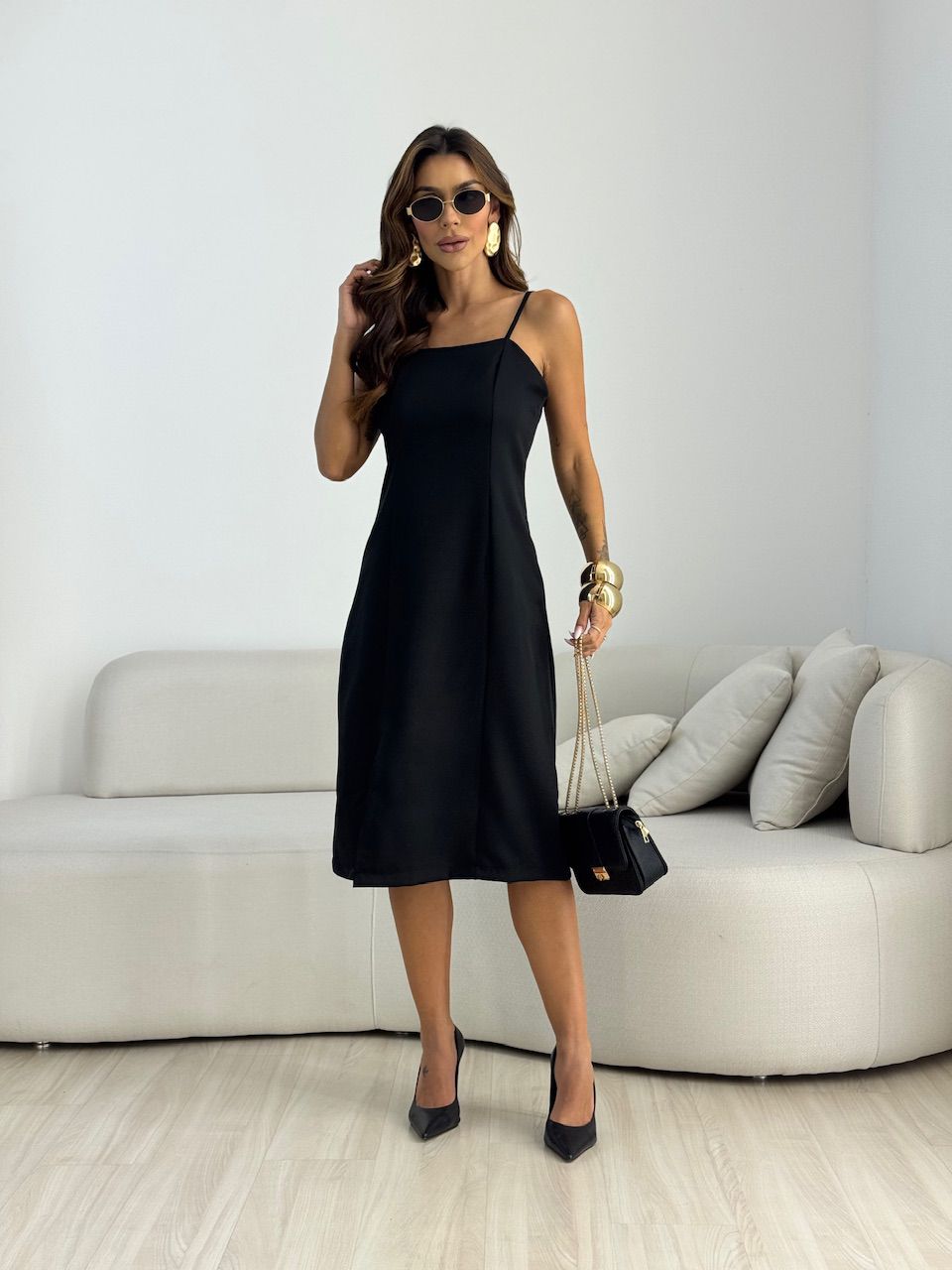 VESTIDO MARIA CLARA BÁSICO PRETO - 0070170032 - CAROLLA FERRARO