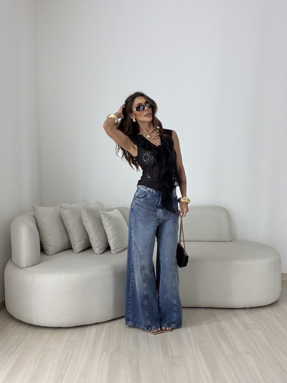 BLUSA ÚRSULA BABADOS PRETA