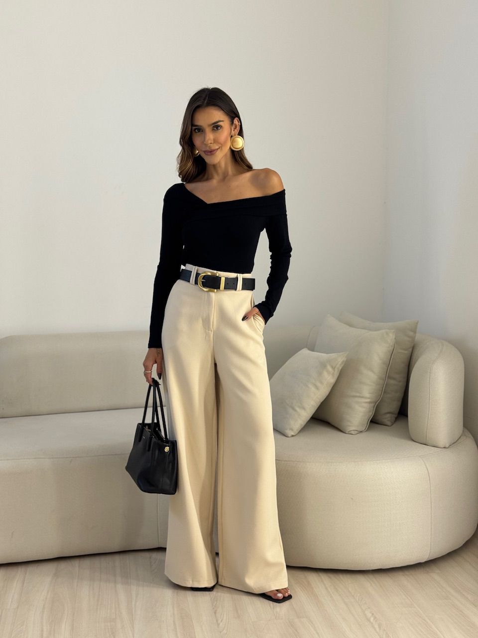 BLUSA BIANCA MANGA LONGA PRETA