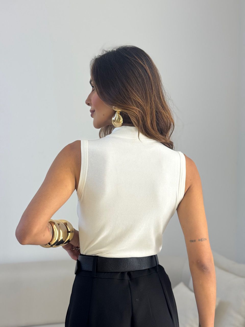 BLUSA FÁTIMA CAVADA OFF