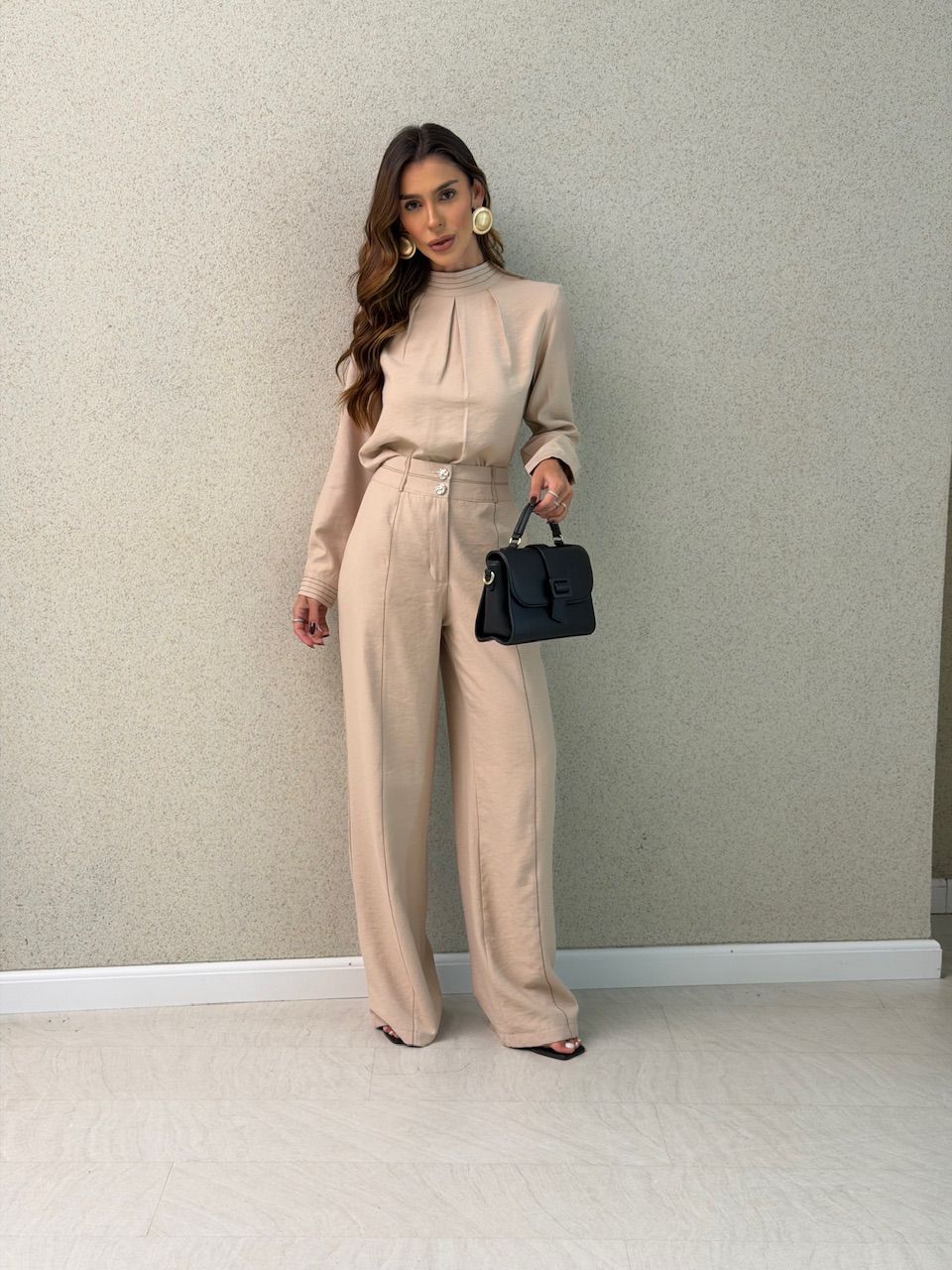 CONJUNTO EVA CAMISA CALÇA AREIA