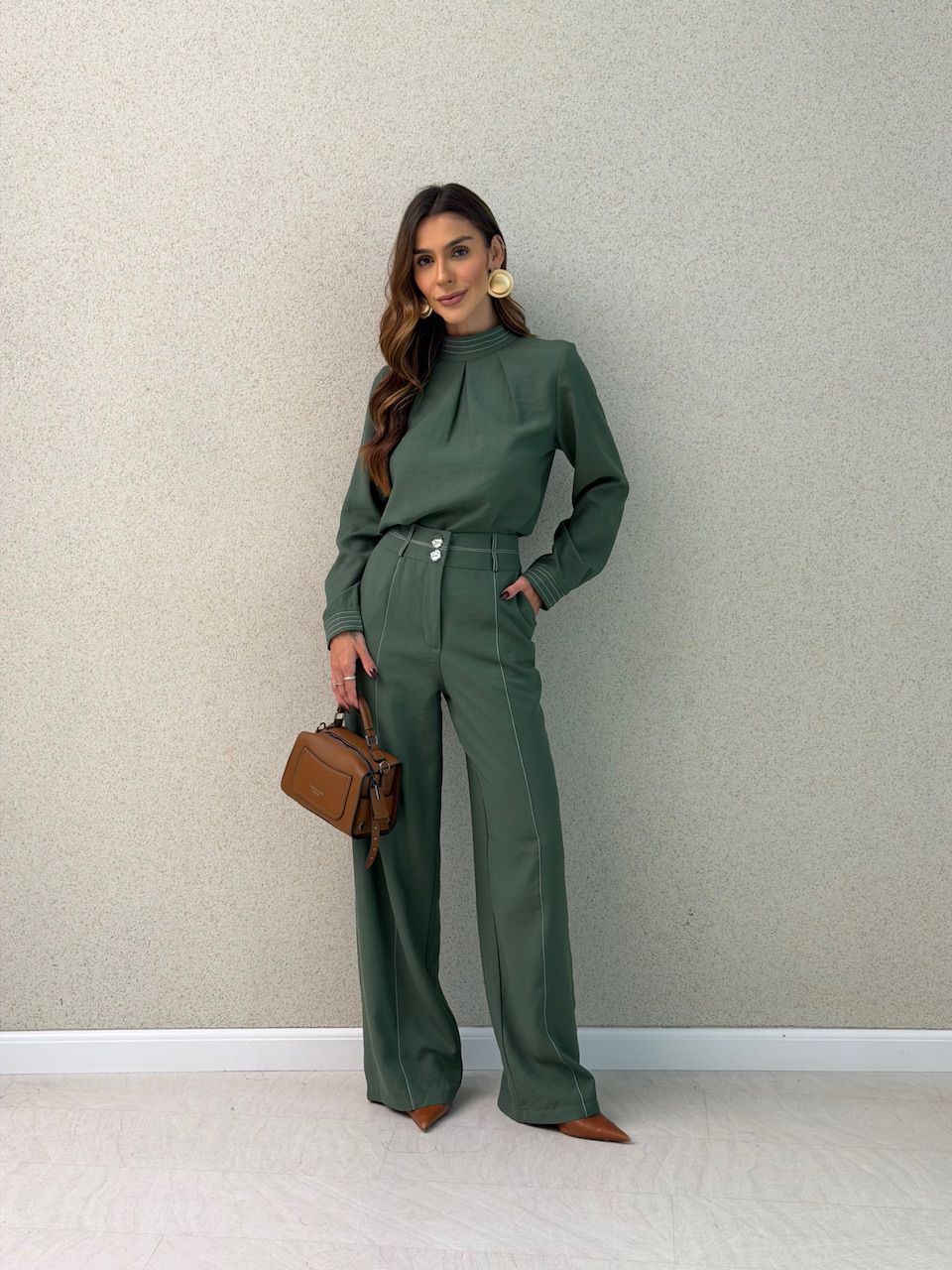 CONJUNTO EVA CAMISA CALÇA VERDE