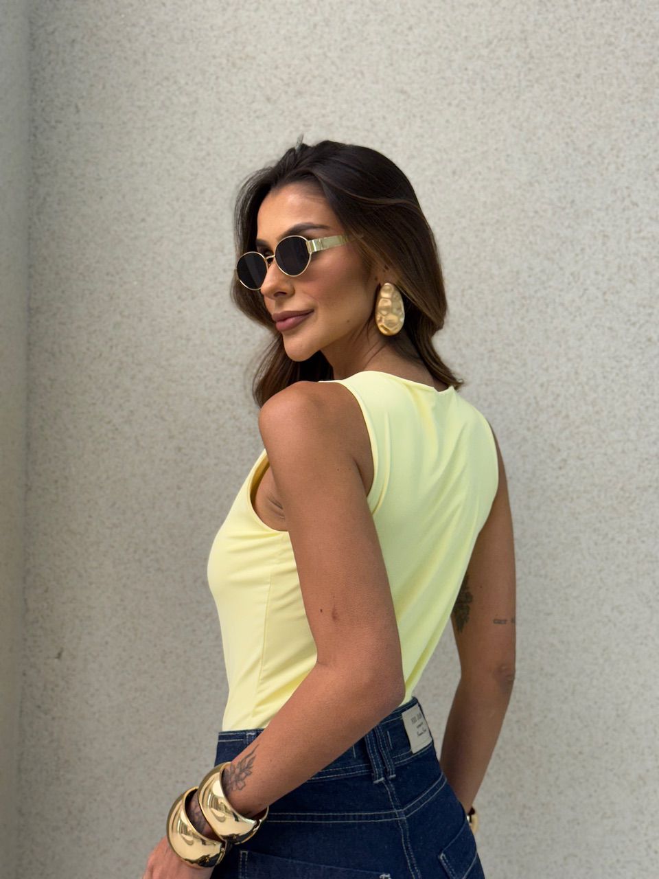 BODY BETINA BASIC AMARELO